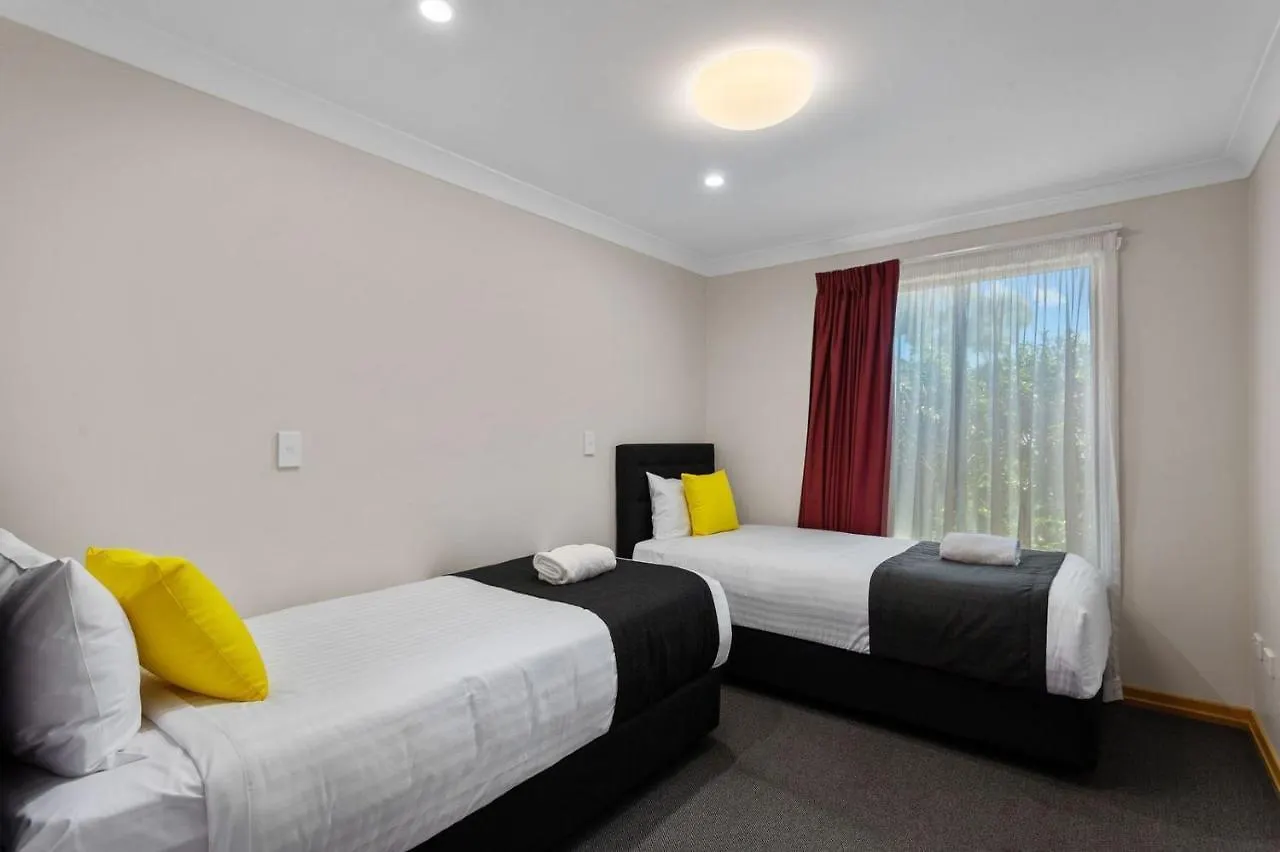 ****  Eastgate On The Range Motel Toowoomba Australia